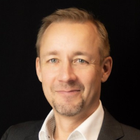 Portrait of Niclas Reijonen, Commercial Advisor of ProvenTen